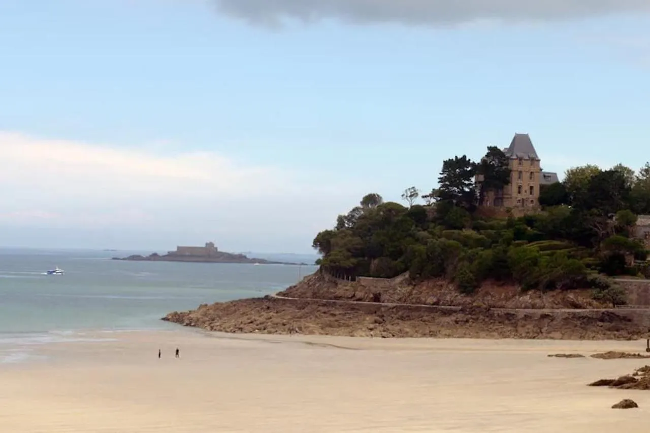 Homard & Fox Meuble 4 Etoiles Le Saint-Enogat Apartment Dinard 0*,